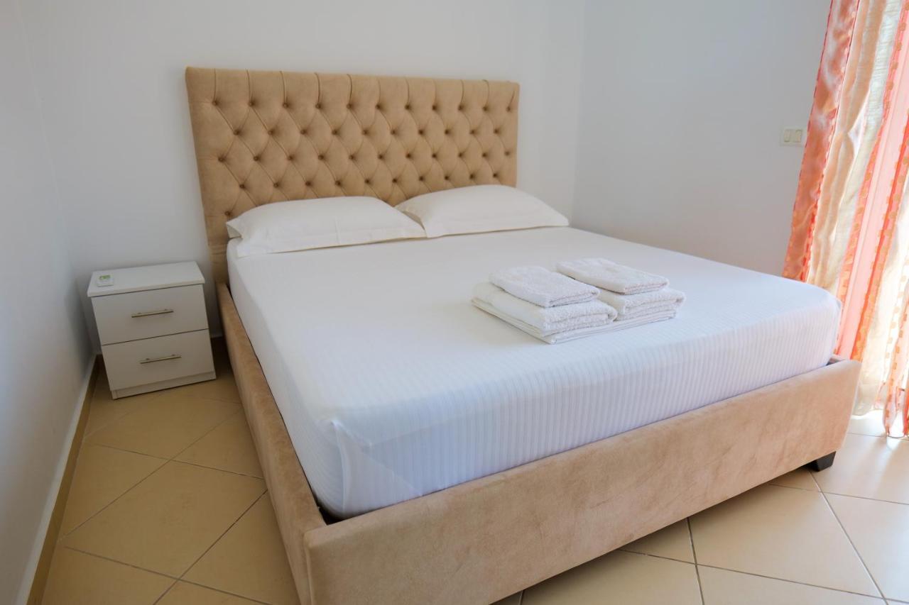 Vila Lejla Ksamil Esterno foto